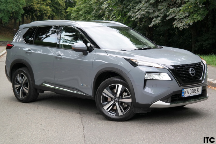 Тест-драйв Nissan X-Trail e-POWER 4WD: набагато краще, але й дорожче